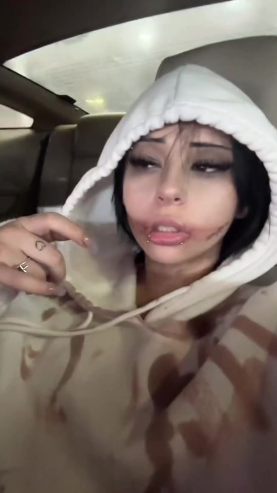 @🧛🏻