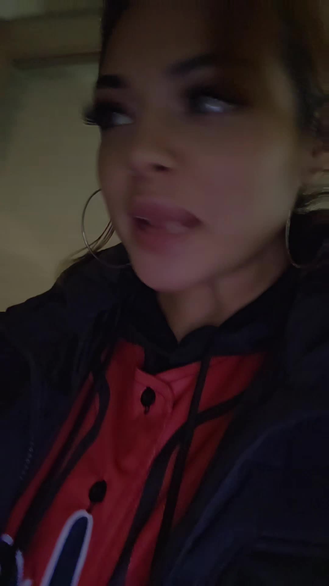 @Karina🌸