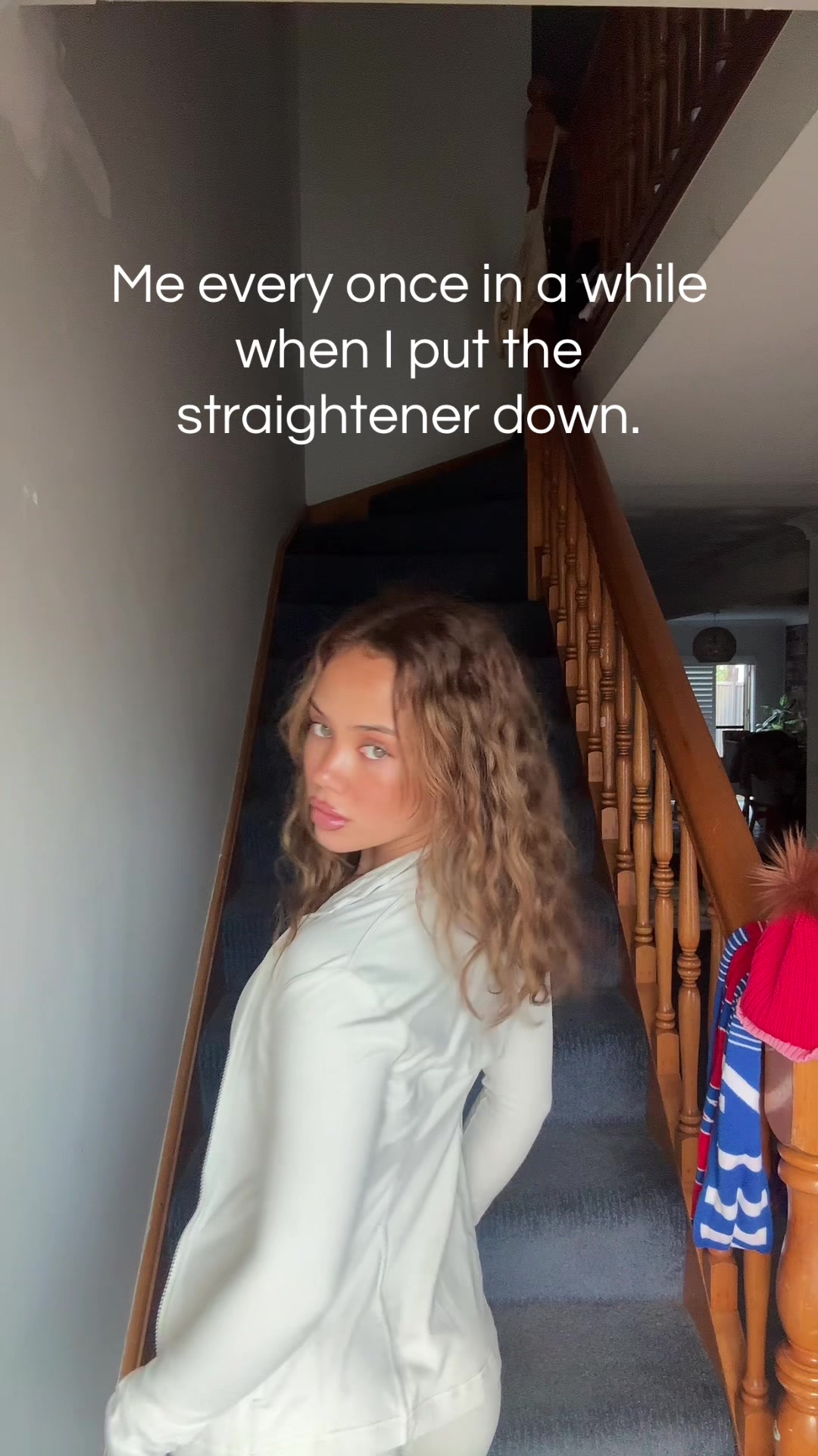 @…