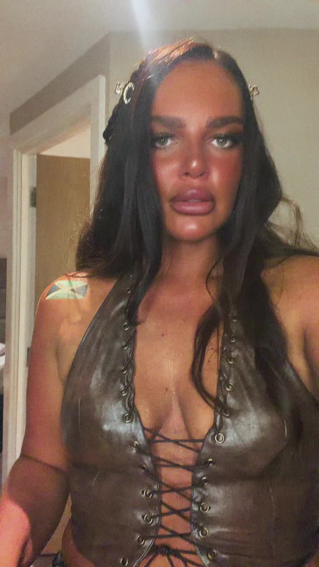 @Nadine๐๐
