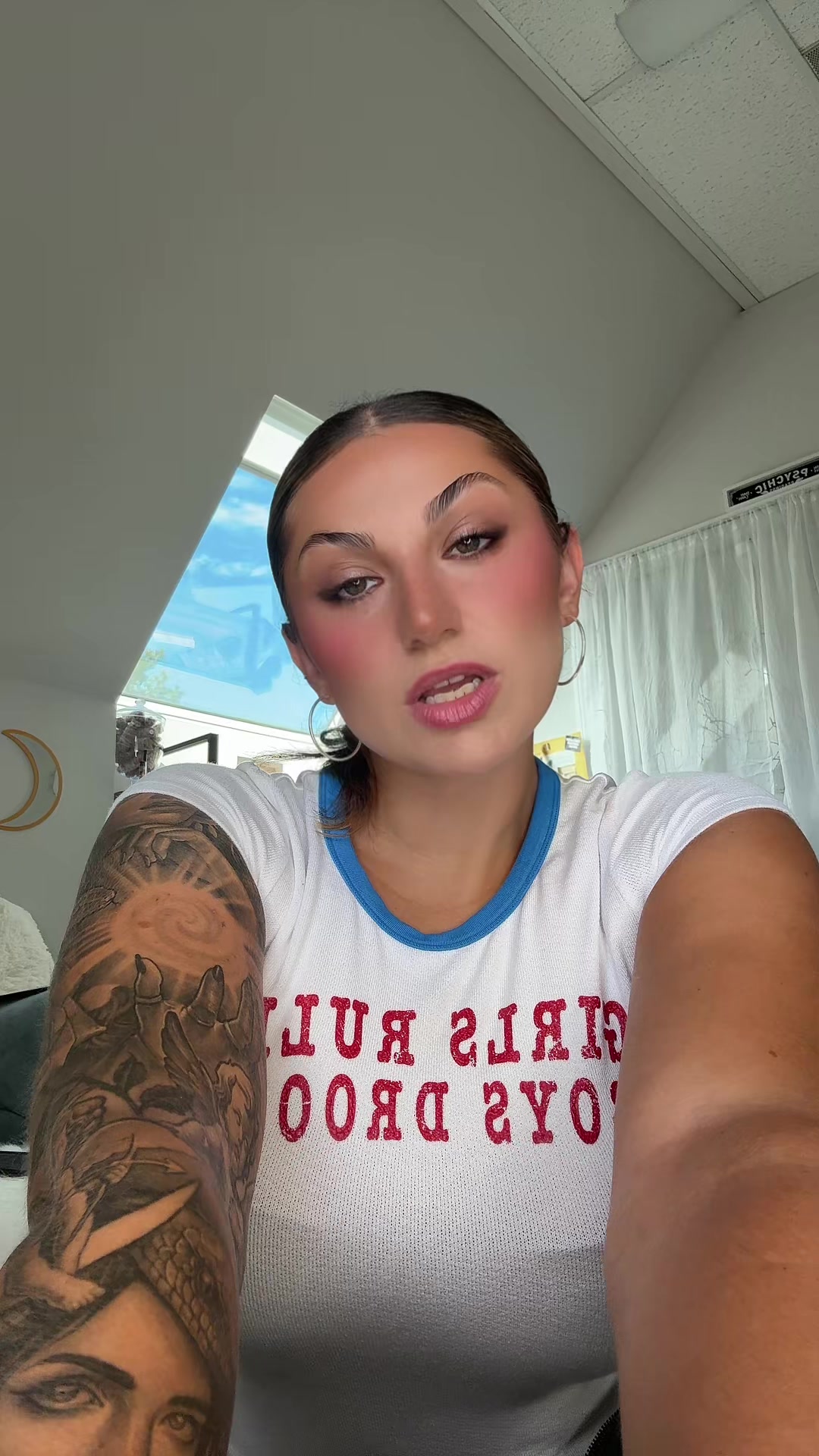 @alyciaunfiltered