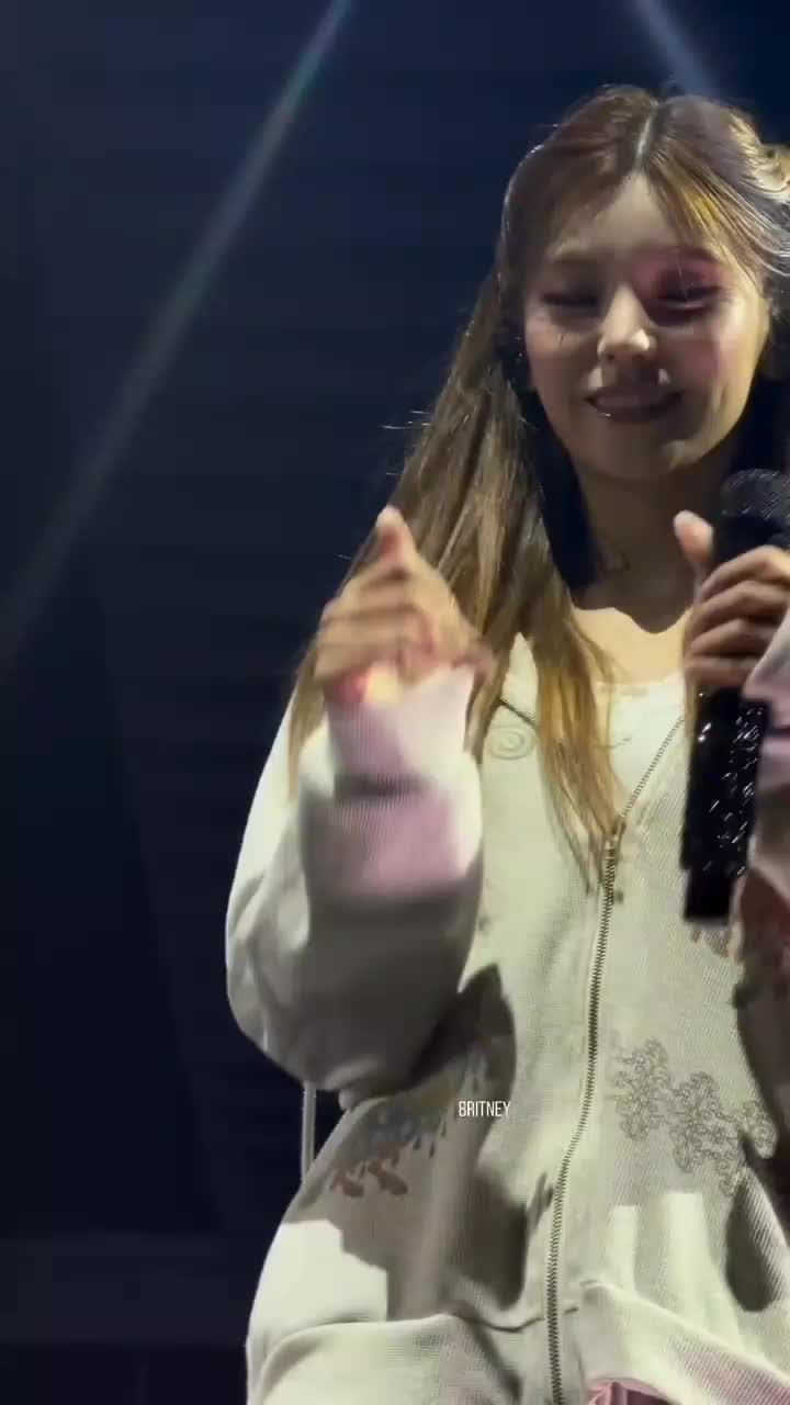 @🖤.