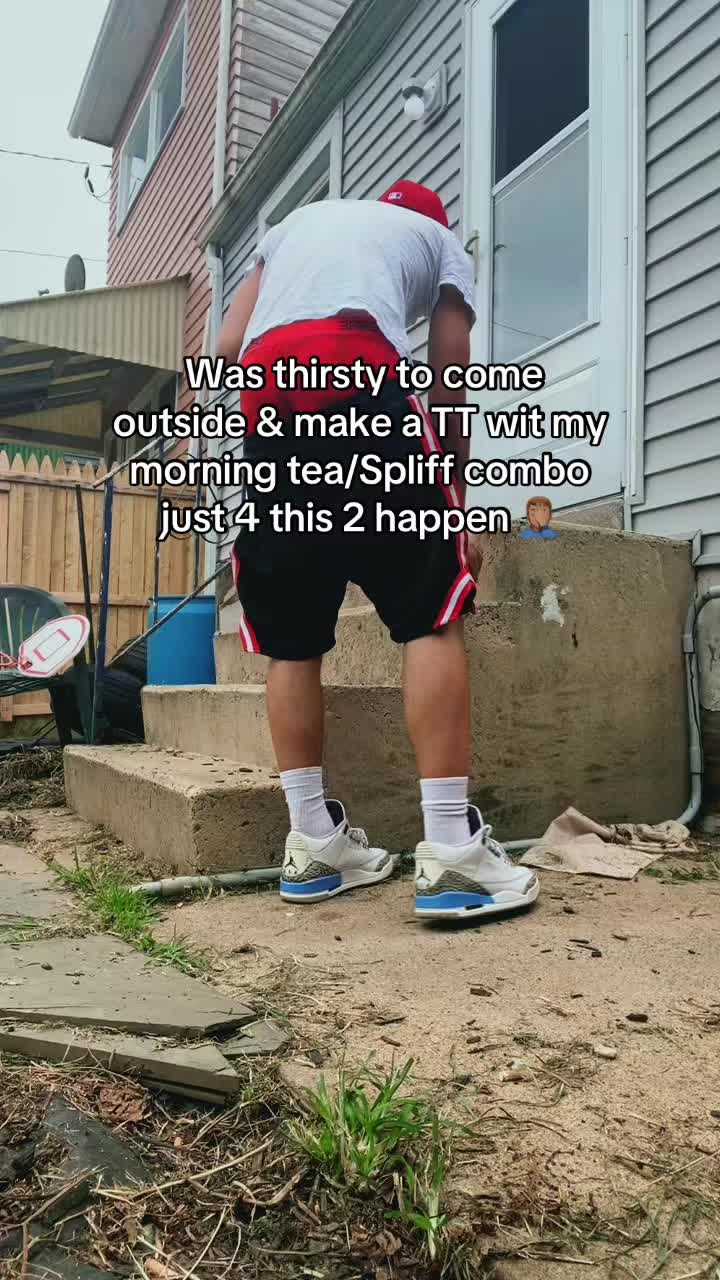 @Şłįvęř Şųřfęř🌊🏄🏽♂️