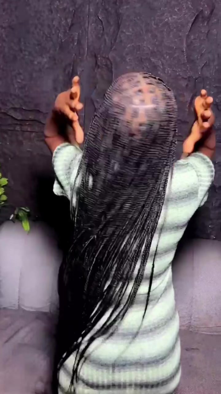 @Lucky_finger23