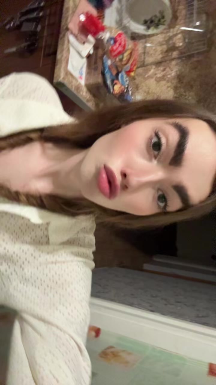@R0manEmp1re