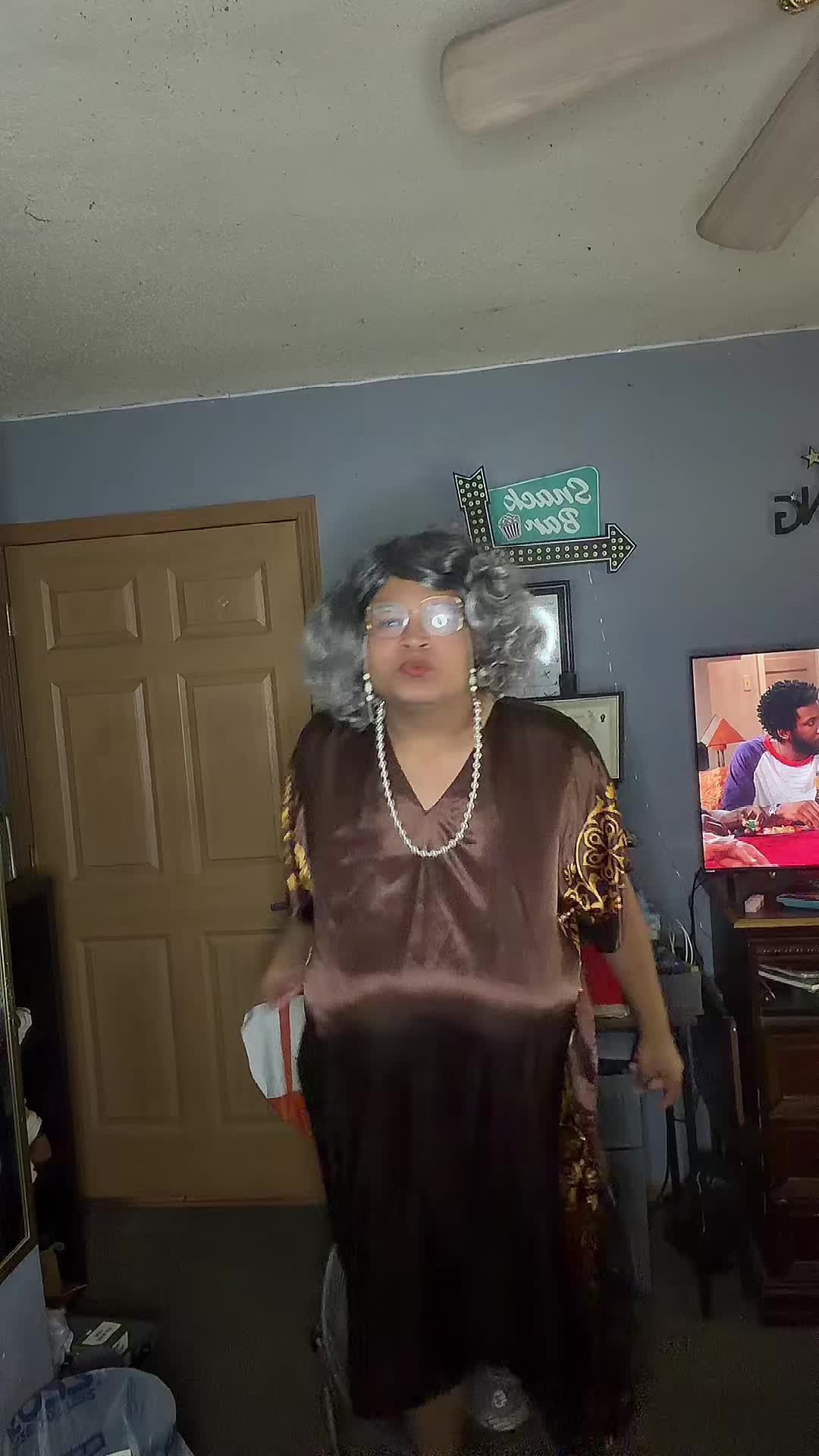 @Gʀᴀɴᴅᴍᴀ Bᴇʀɴɪᴄᴇ 👵🏽