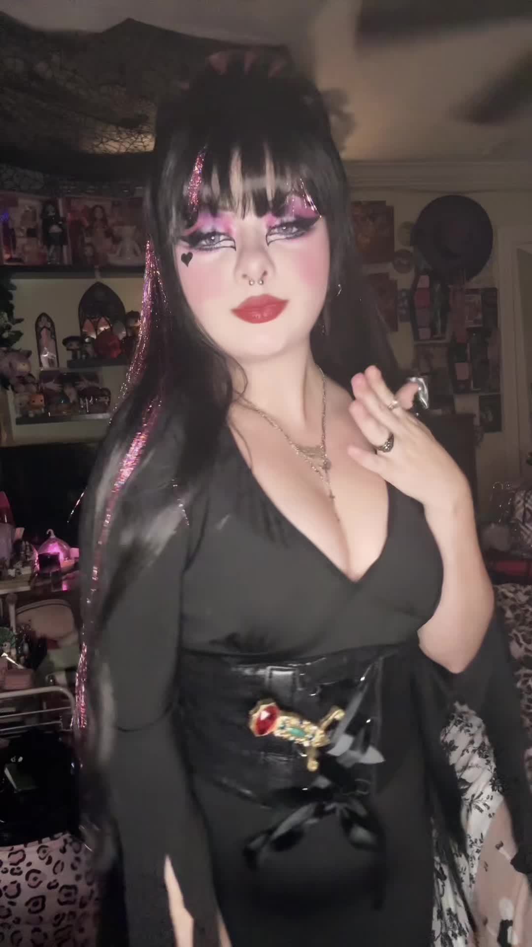 @🕷🥀Isabelle🥀🕷