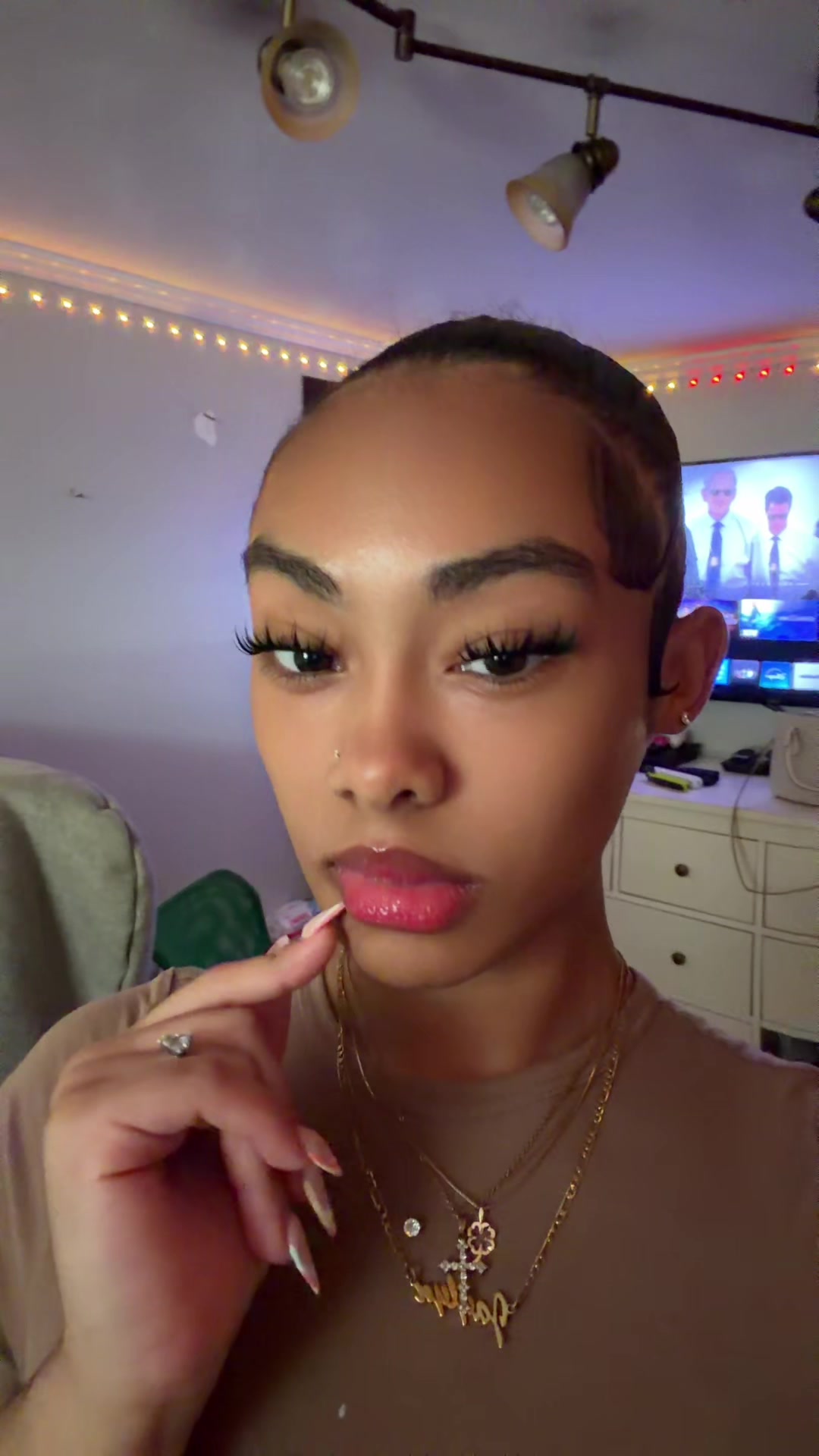 @🧞&zwj;♀️..