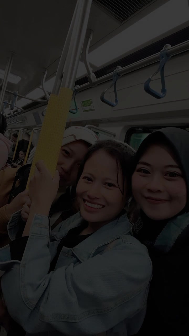 @YAYU NE SELVY🇮🇩🇭🇰