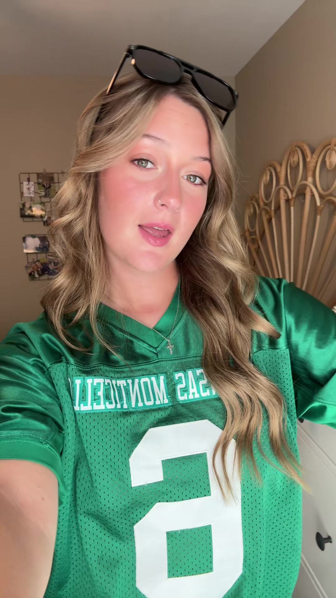 @carleighdeeds_
