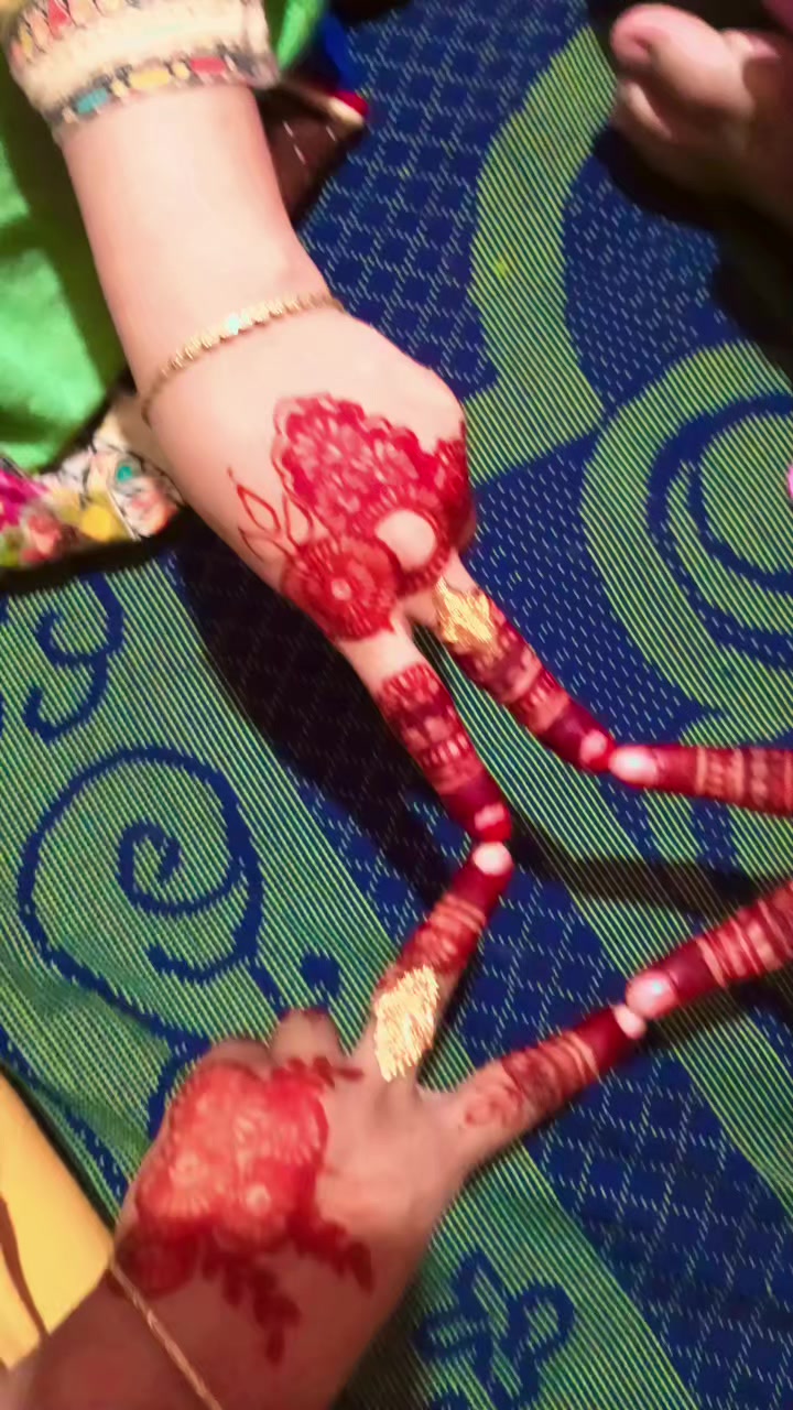 @🥰 মা-বাবার রাজকন্যা 🥰