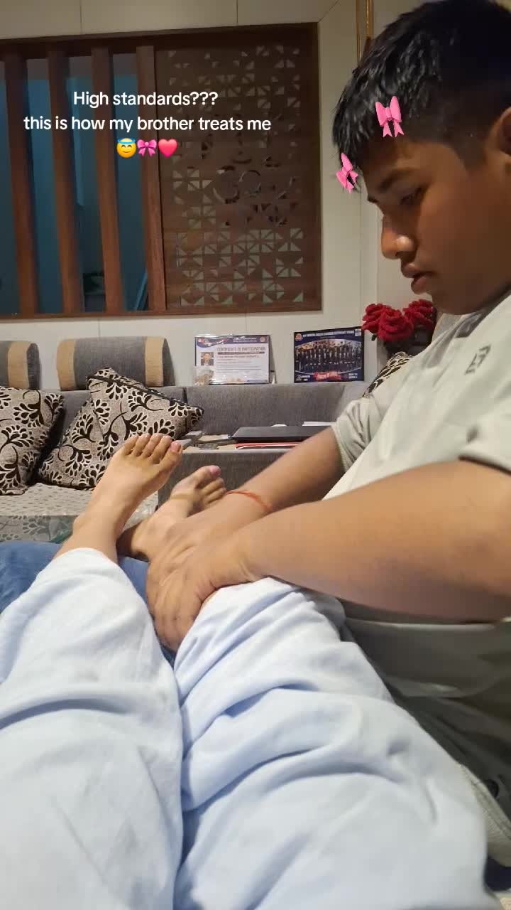 @Sh_raddha (Saru)🦢❤️