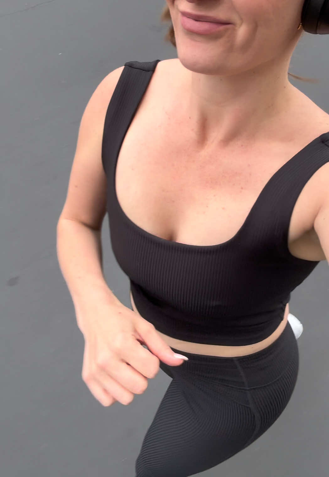 @naomiyepes
