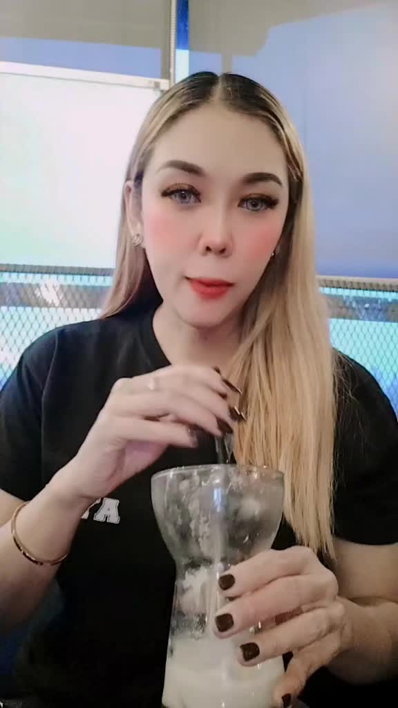 @incess Ayumi