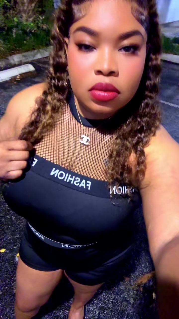 @Pr&euml;tty Dj&ouml;&uuml;&ntilde;&euml;y Beliz