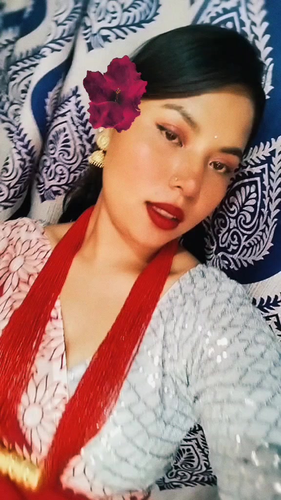 @❣️miss Tharuniya💞