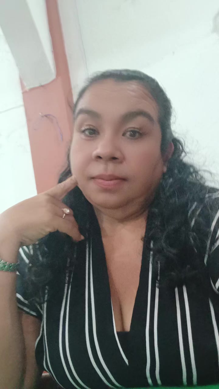@BeronicaSanchez
