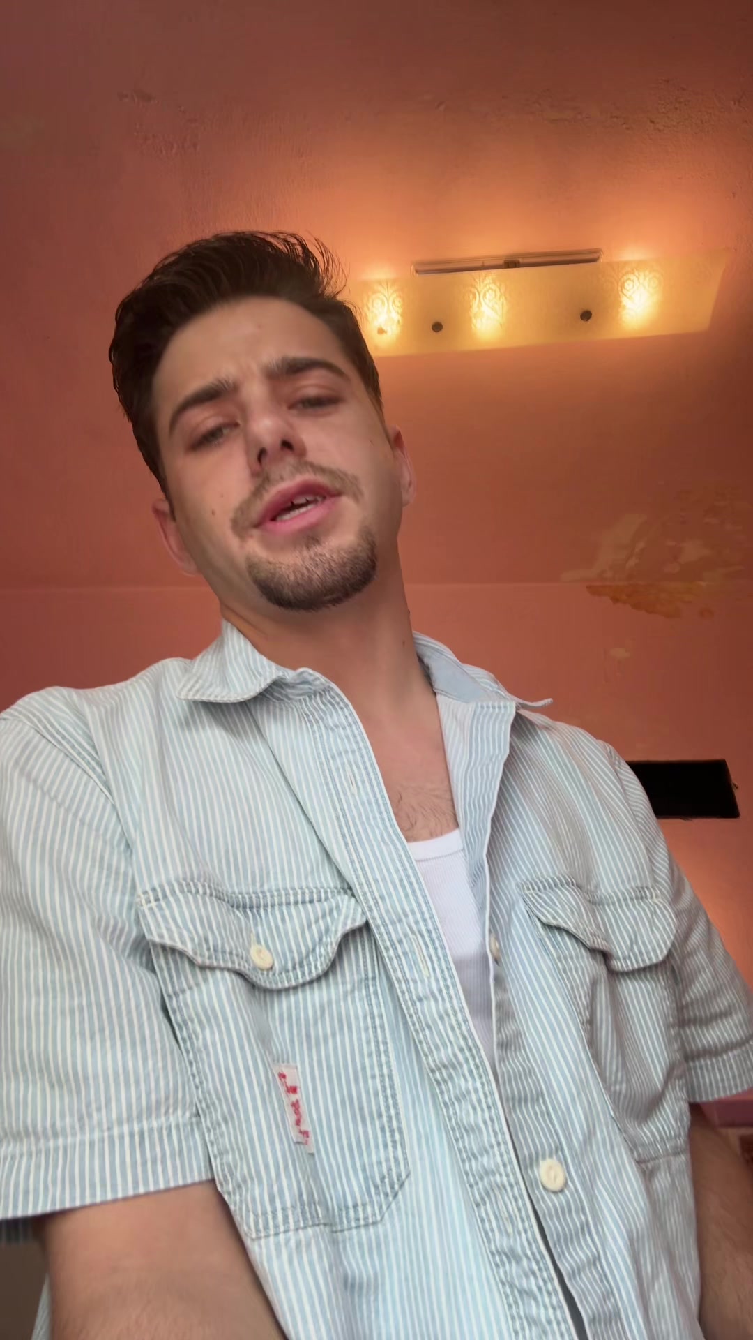 @JoeyMills