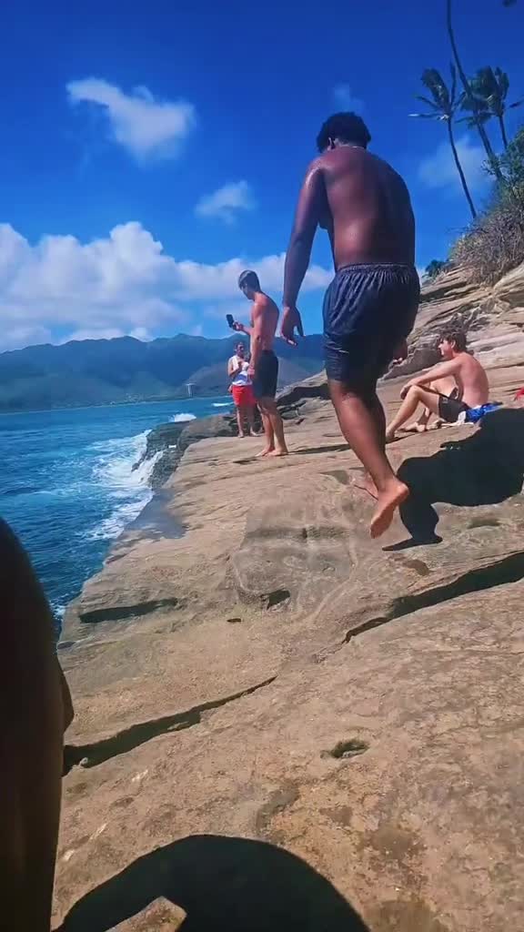 @Dominique