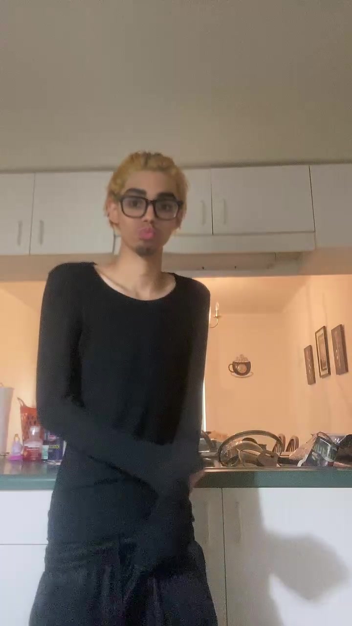 @iwantmyheartback