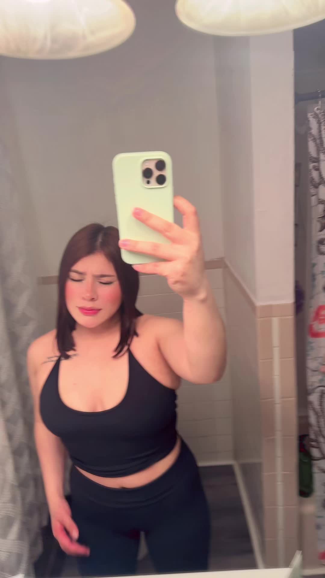 @Isabella🎀