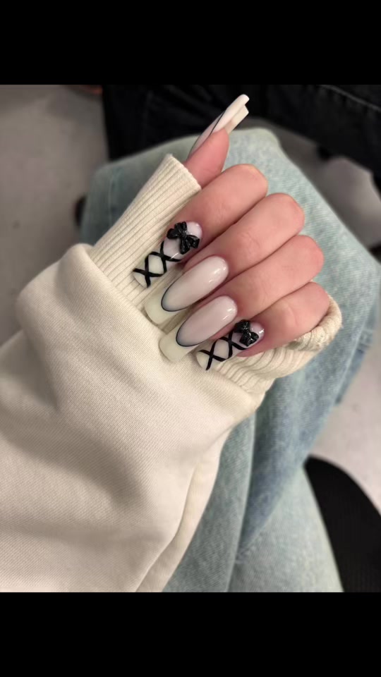 @SenkaNails