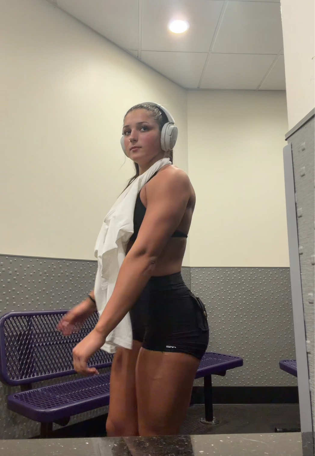 @v