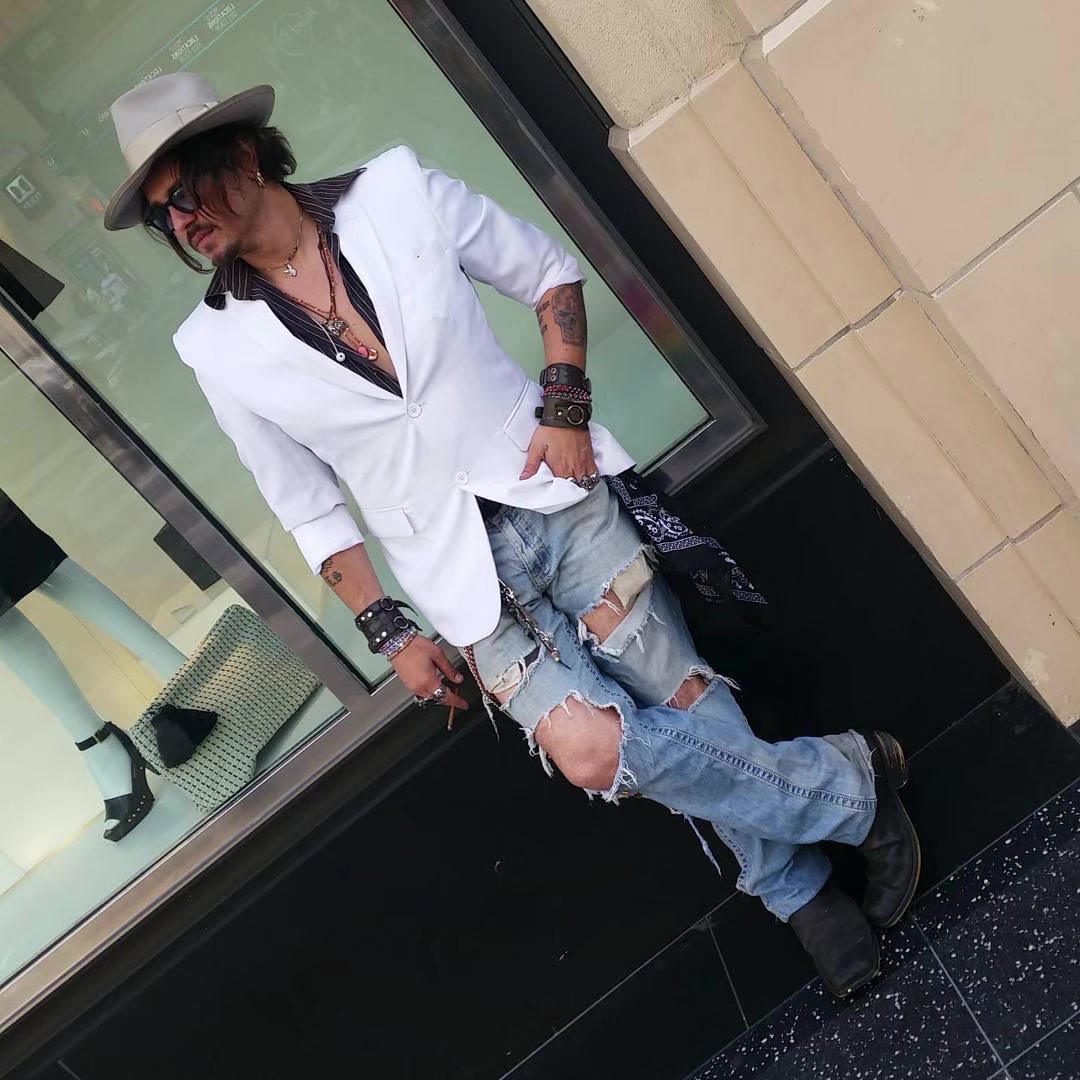 @IamHollywoodjohnnydepp