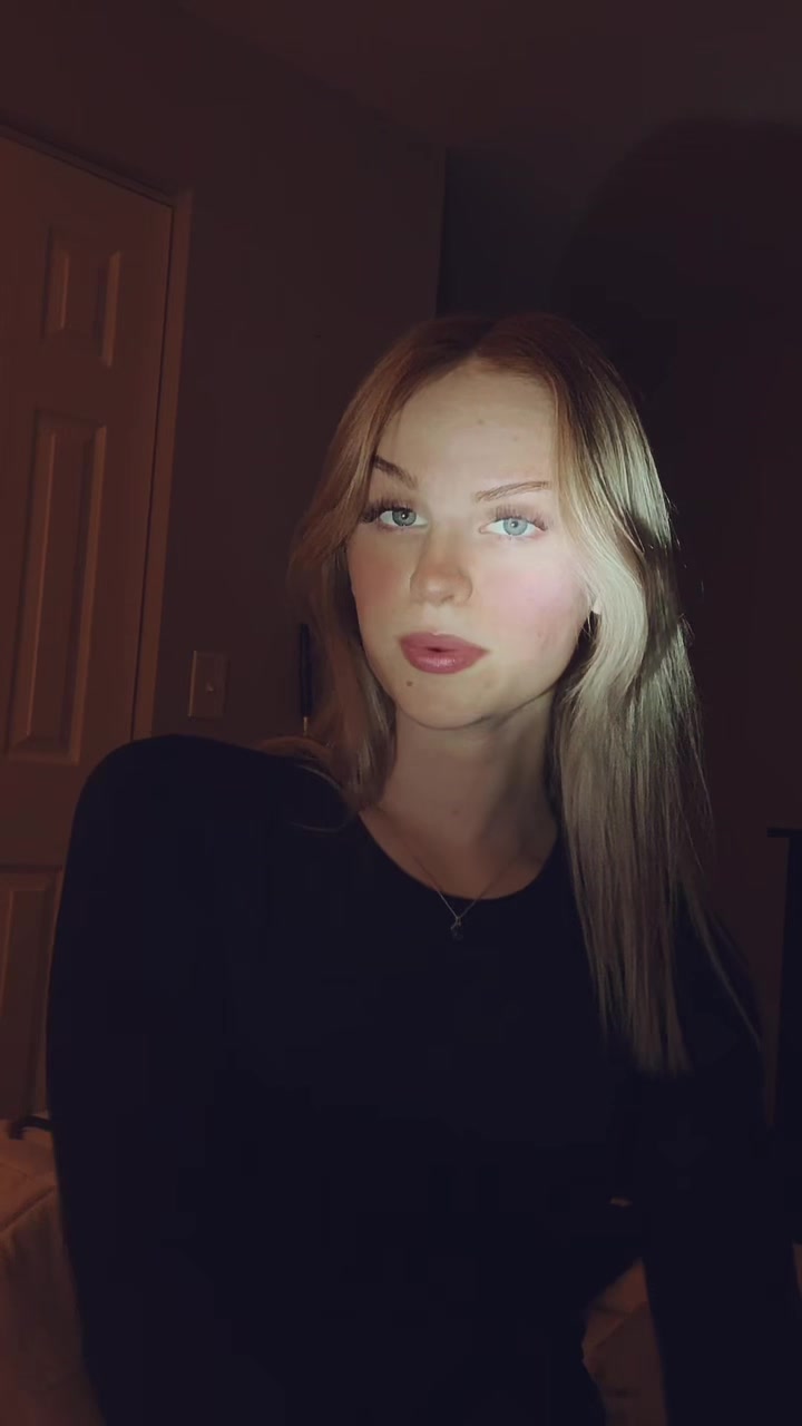 @BrookeGreensides