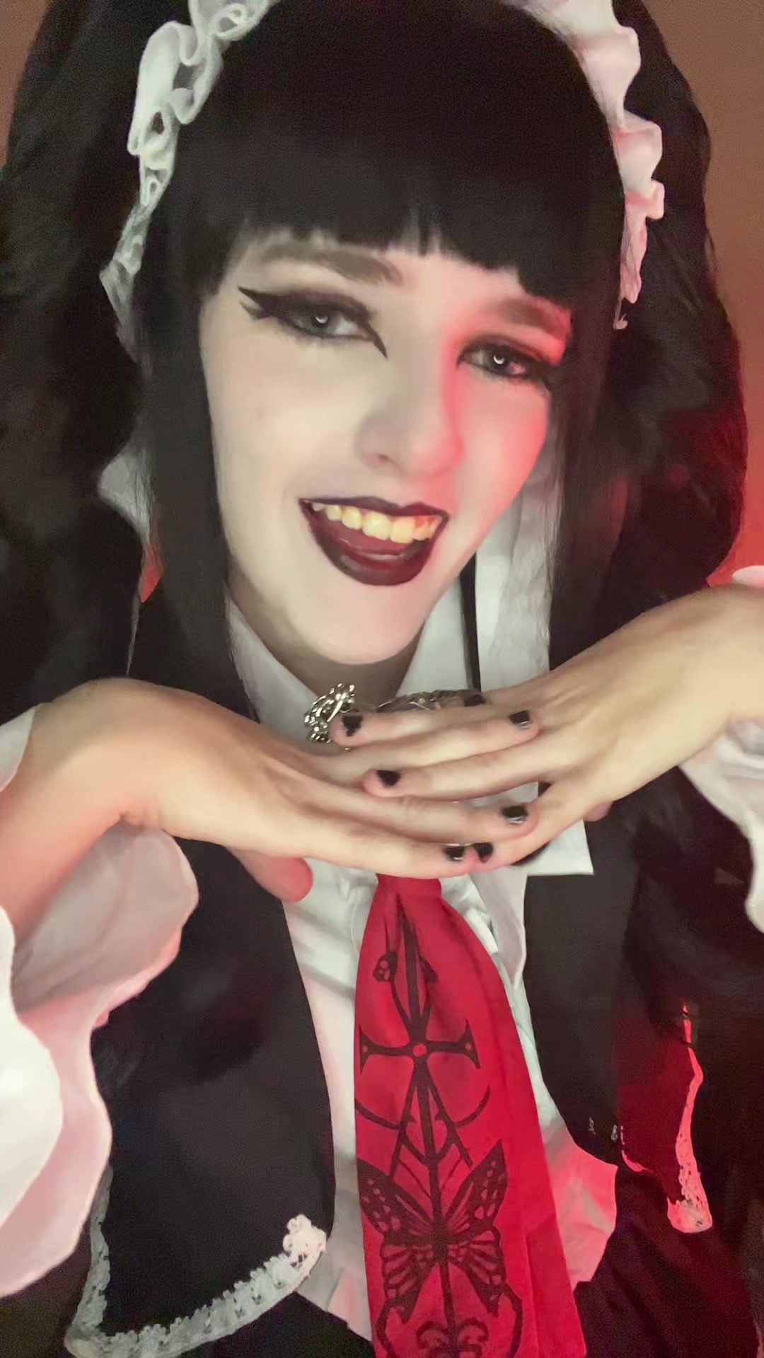 @Elise🧟&zwj;♀️