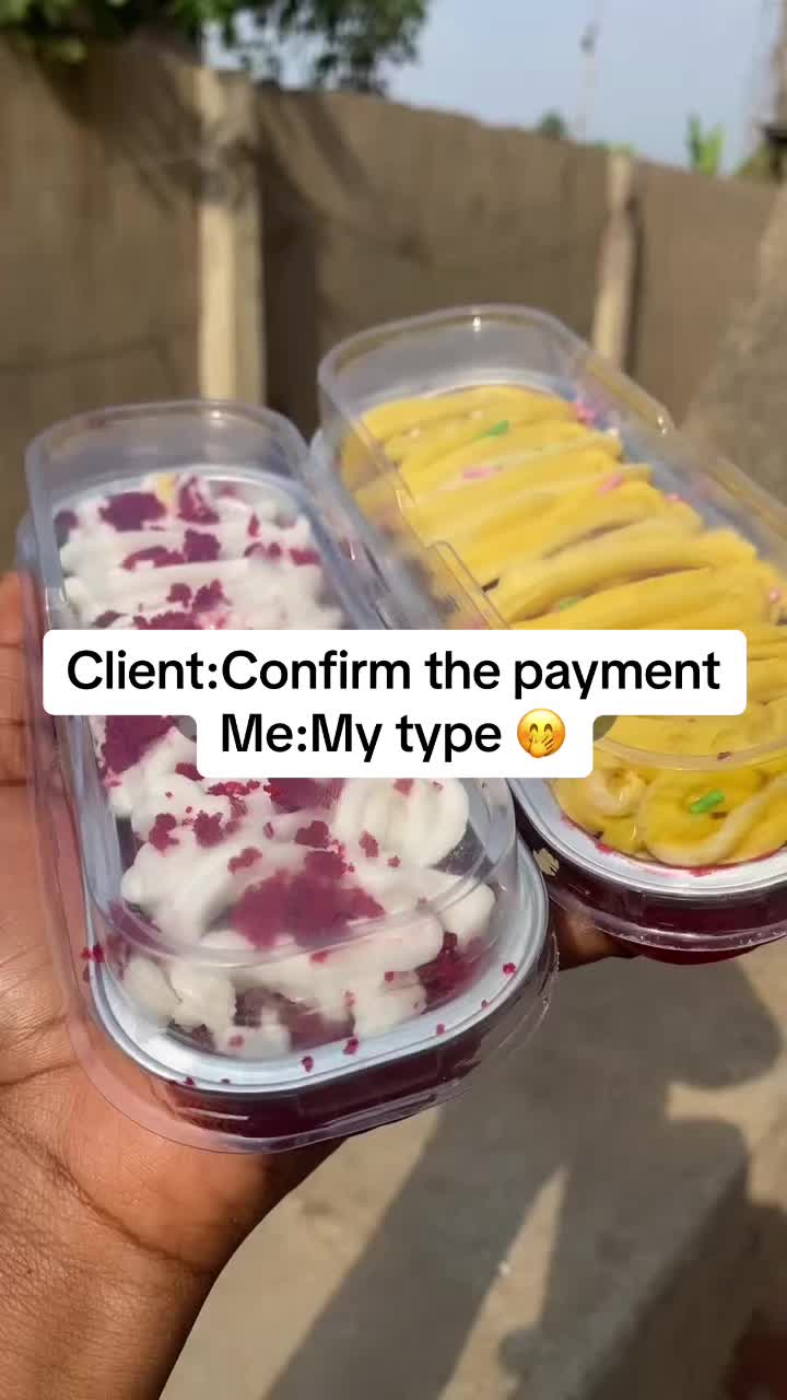 @Ayomi&rsquo;s cakes and more