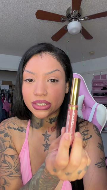 @pinkybaddazz