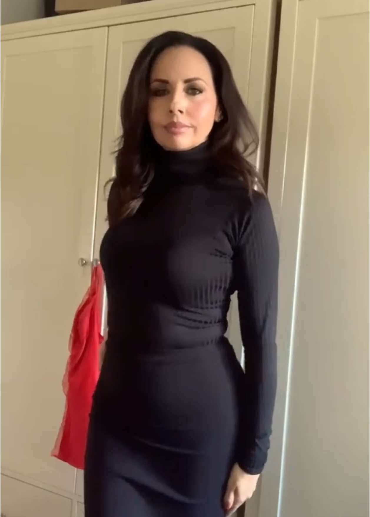 @Elizabeth375