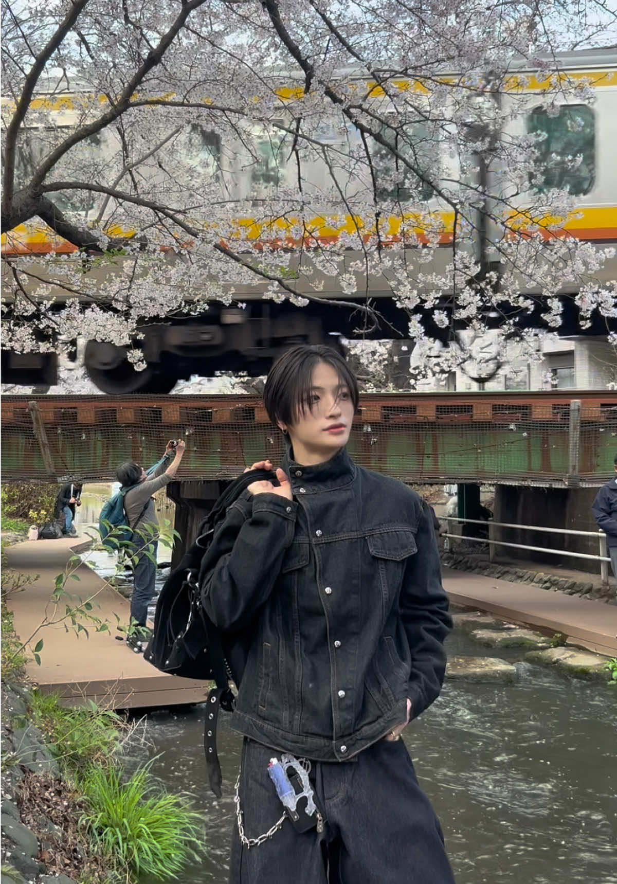 @ꓵꓤⱯꓘIH(インスタきてね)