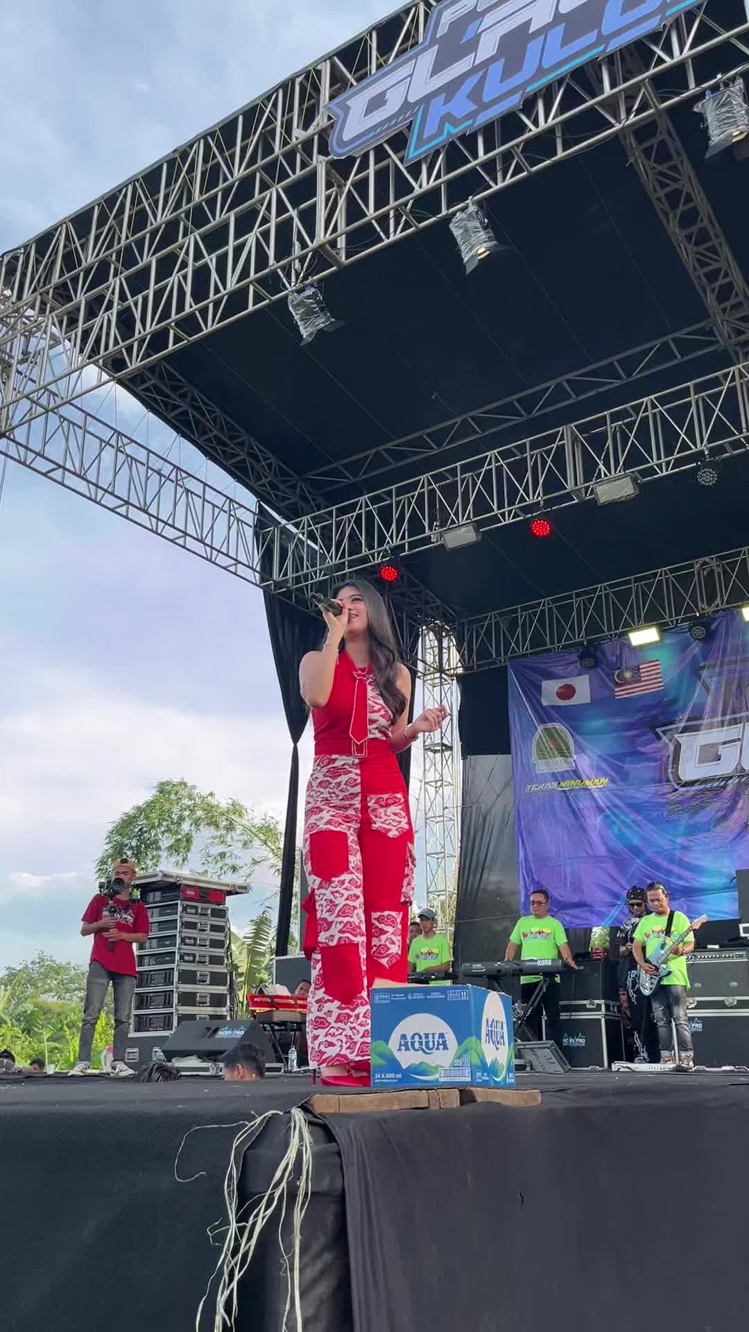 @𝙥𝙚𝙢𝙪𝙙𝙖 𝙜𝙡𝙖𝙜𝙖𝙝