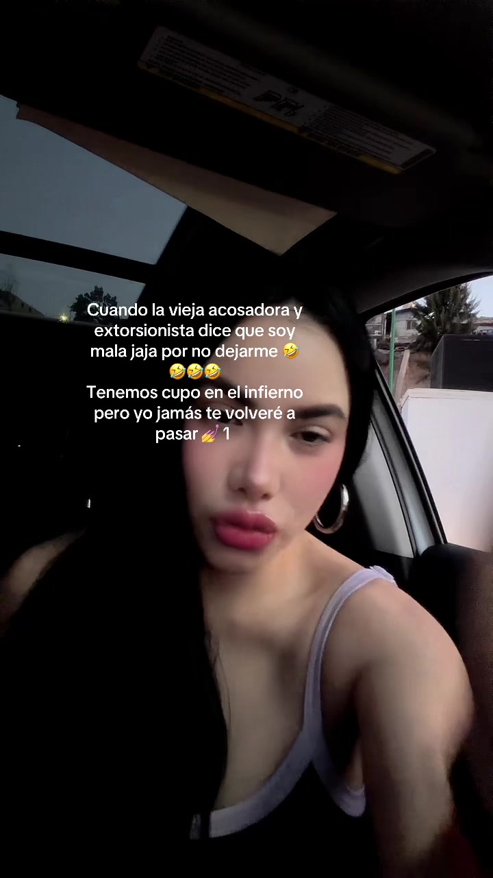 @Titi._🐝