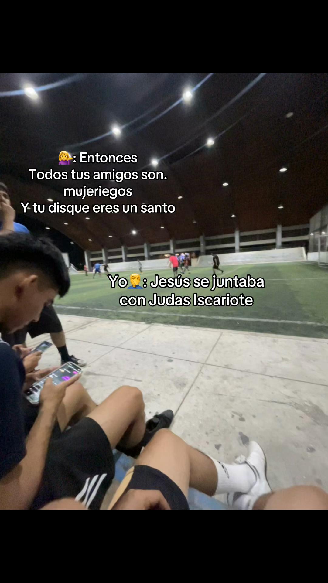 @WhatStory🥃🧃