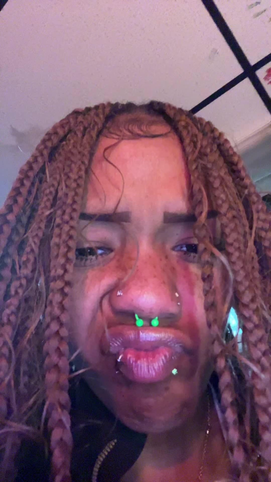 @tk.