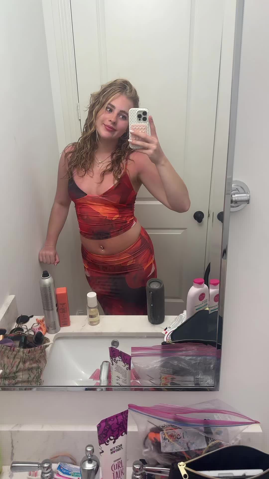 @julia