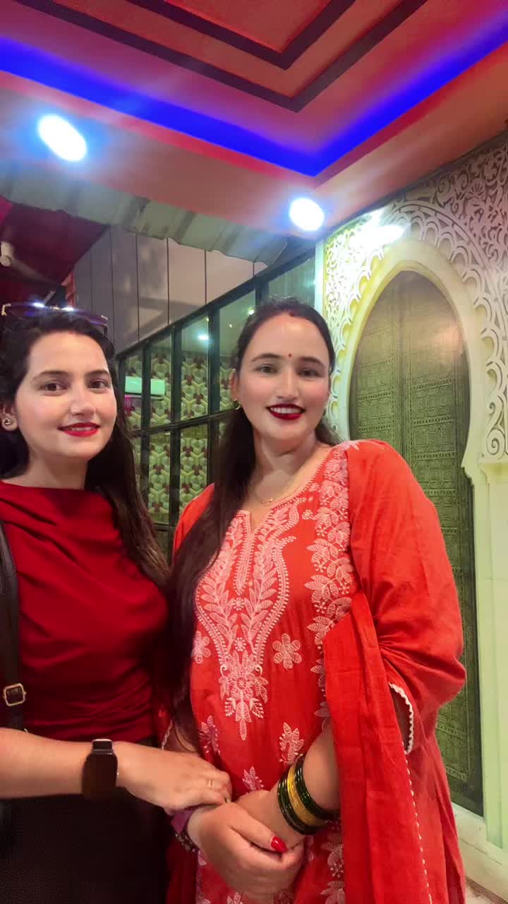 @NISHA OLI❤️