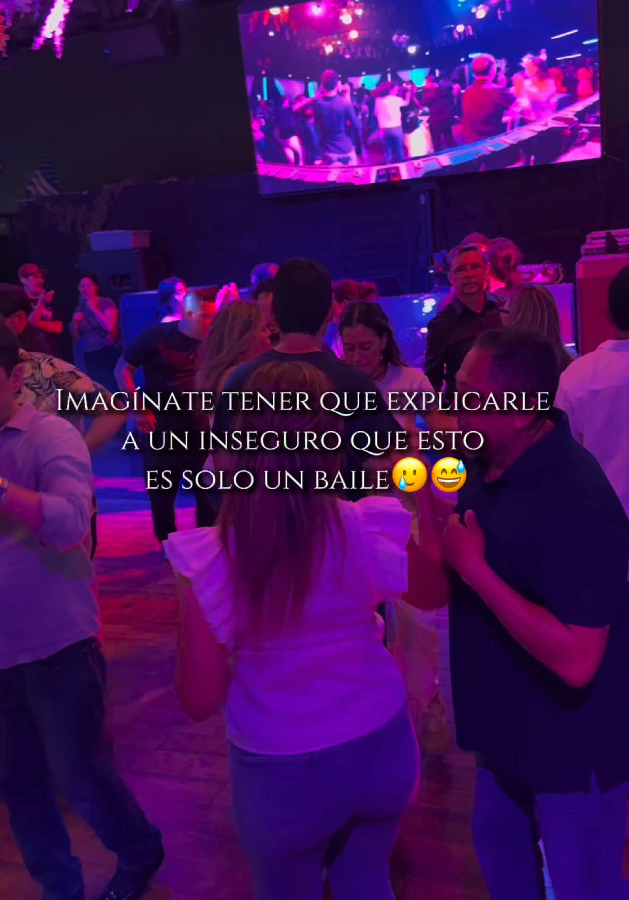 @Latinos Academia de Baile