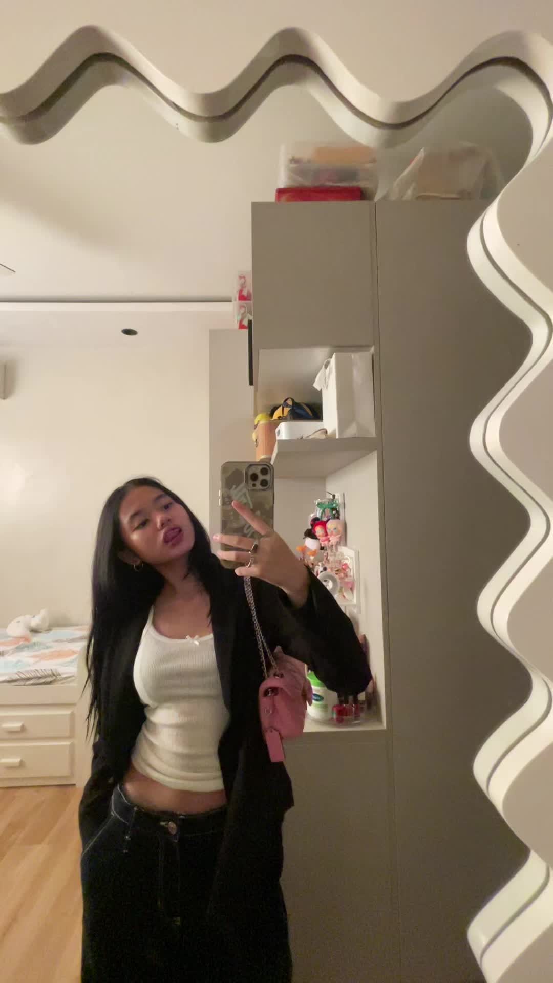 @isabella cruz