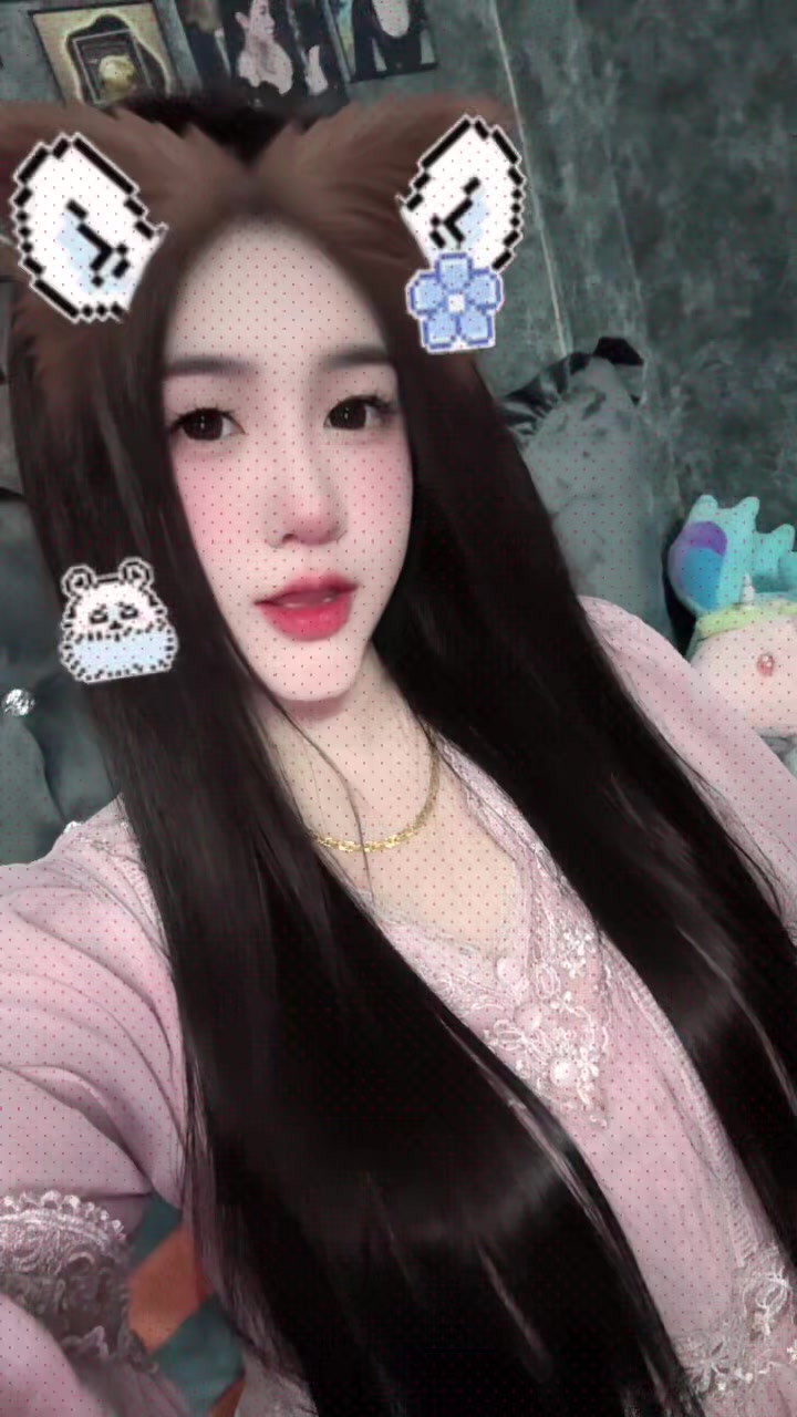 @Lâm Vy 🎀