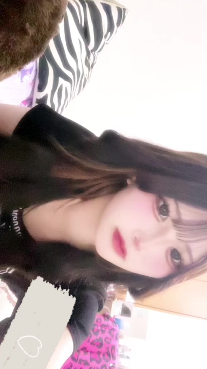 @ひまり