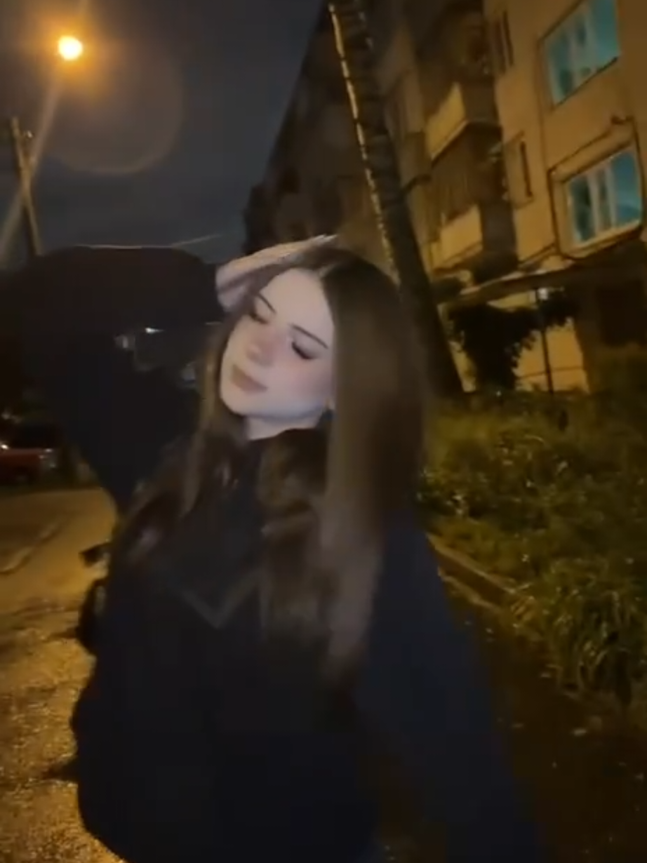 @𝑺𝑰𝑴𝑺𝑶𝑵𝑨