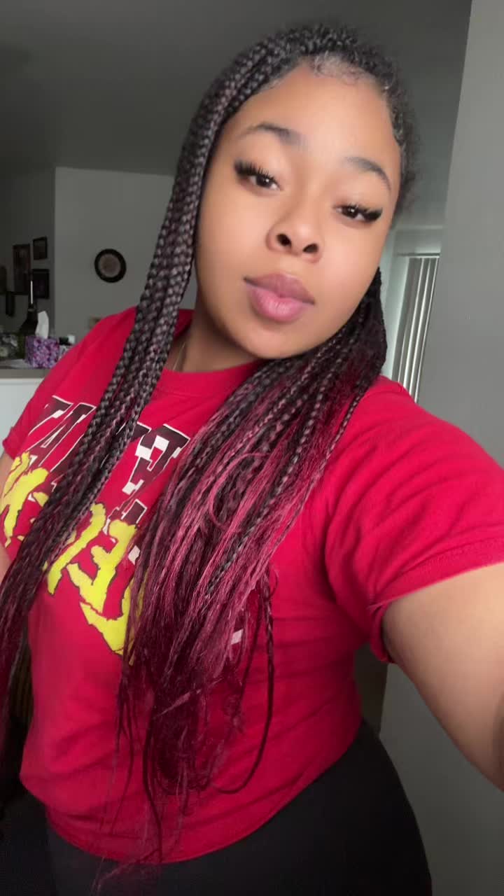 @Yaniecee 💕