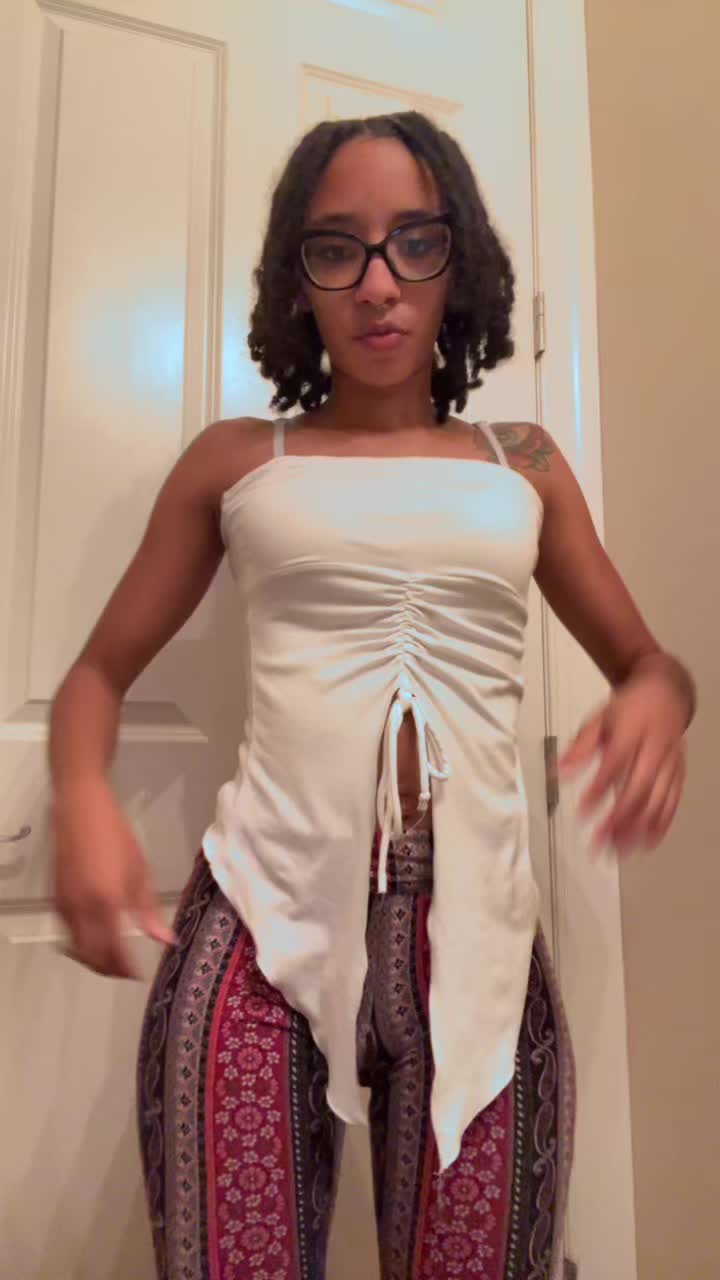 @Ickynikki