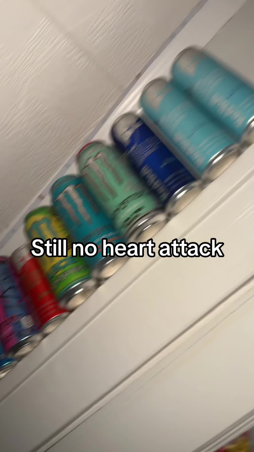 @ur.mom.com079