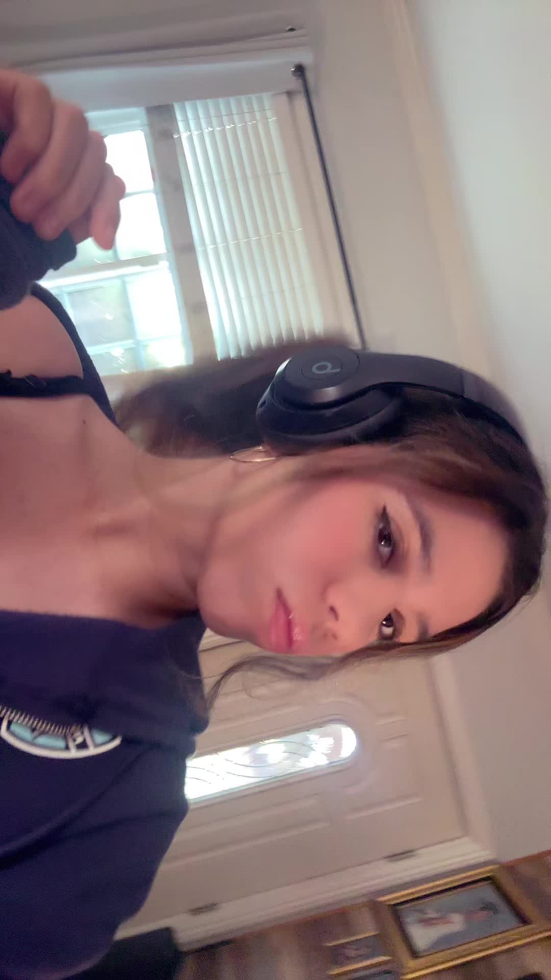 @juliessocoolpt2