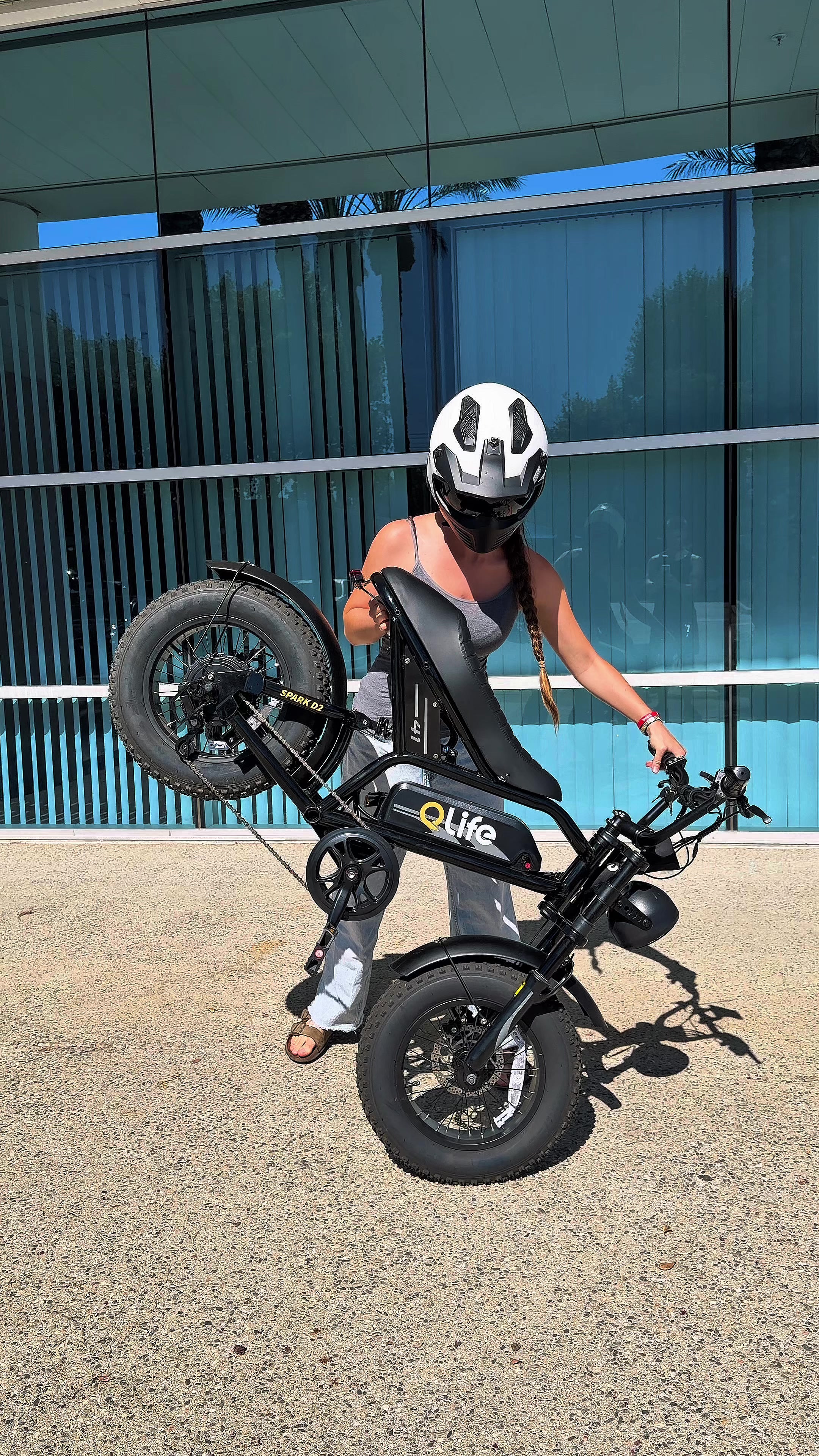 @avi_rides
